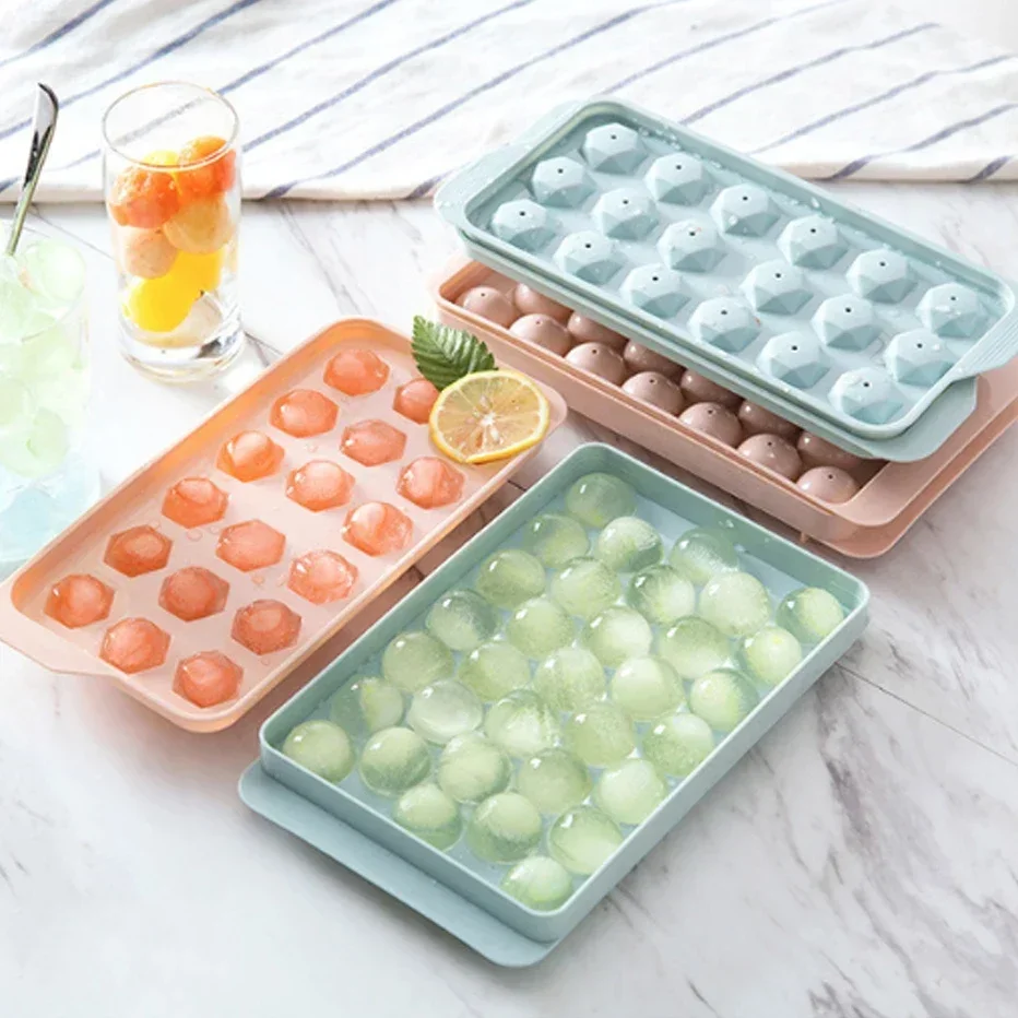 ラウンドアイスキューブトレイクリエイティブホッケーボールメー - Home Cooking Recipes のレビューと価格